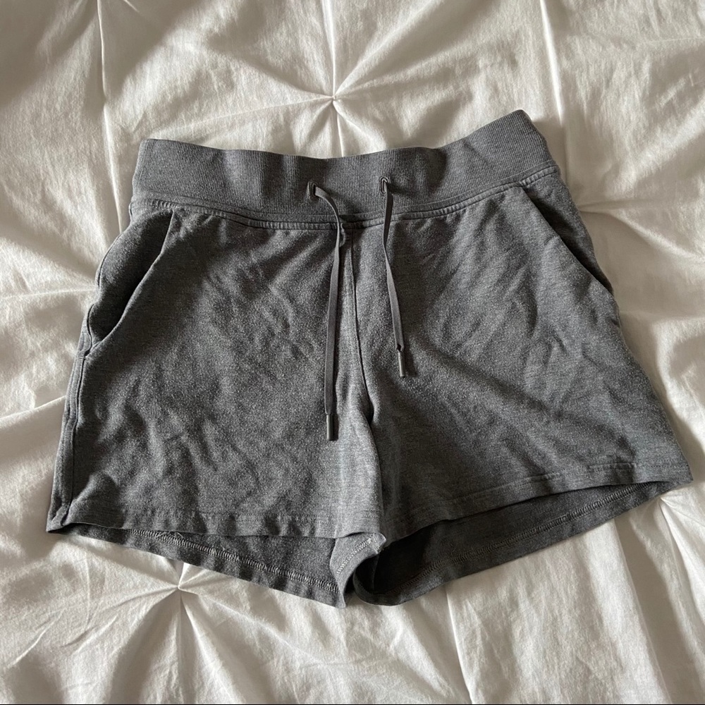 Lululemon Every Moment Short